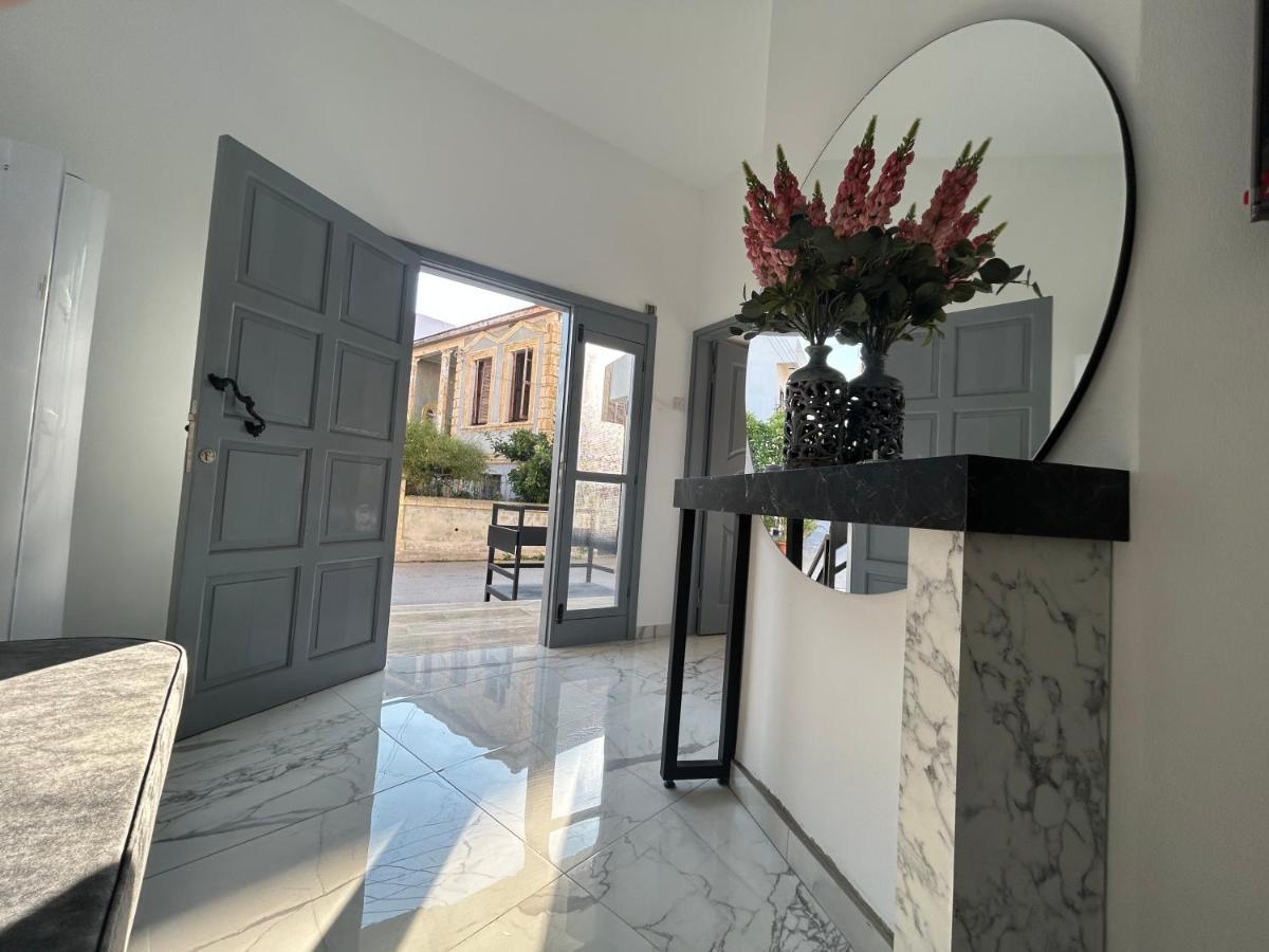 Royal Goddess Guest House, Walled City 法马古斯塔 外观 照片